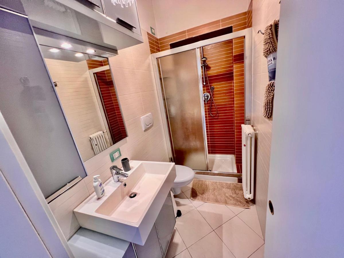 Divina Luxury Apartment With Jacuzzi Near The Lake Como Dış mekan fotoğraf